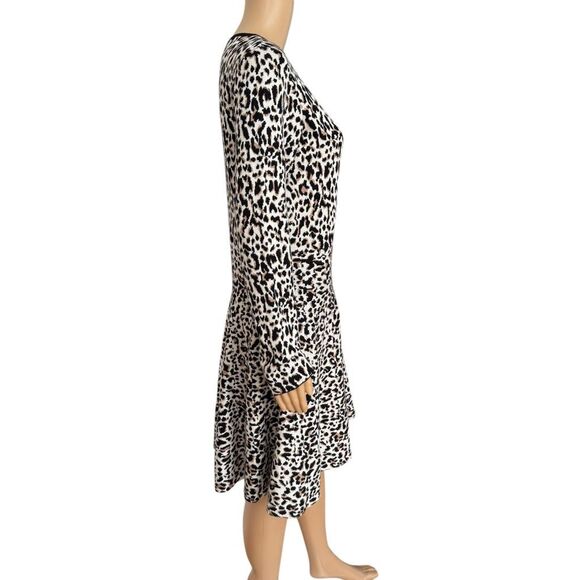 The Limited Leopard Skater sweater Dress stretch Sz M - Picture 2 of 8